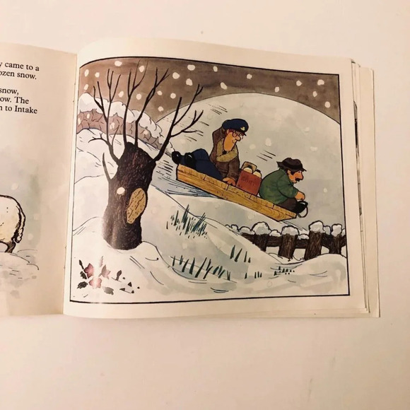 1980s Postman Pat BooksTakes a Message and Goes Sledging - Picture 9 of 16